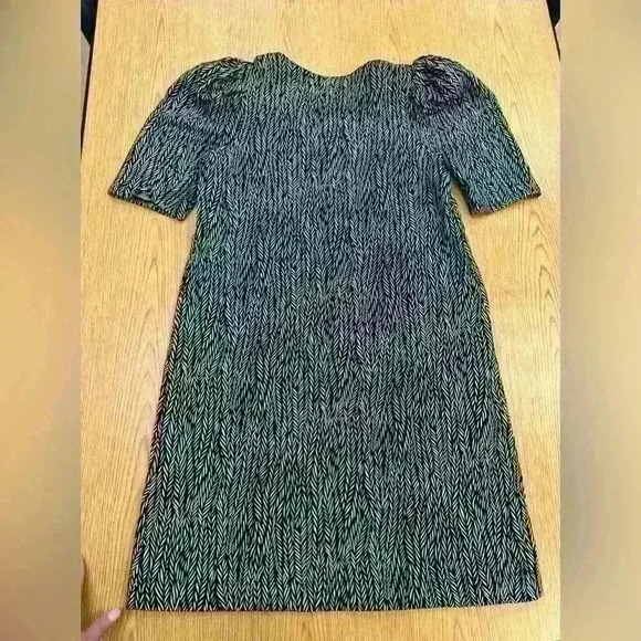 Chico’s Black Knit Dress Puffy Sleeves Size 8 - Picture 2 of 6